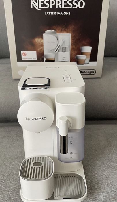 Espressor Nespresso LATISSIMA ONE Alb