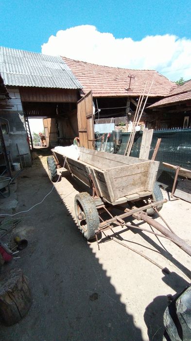 Vand căruță 4.5 metrii