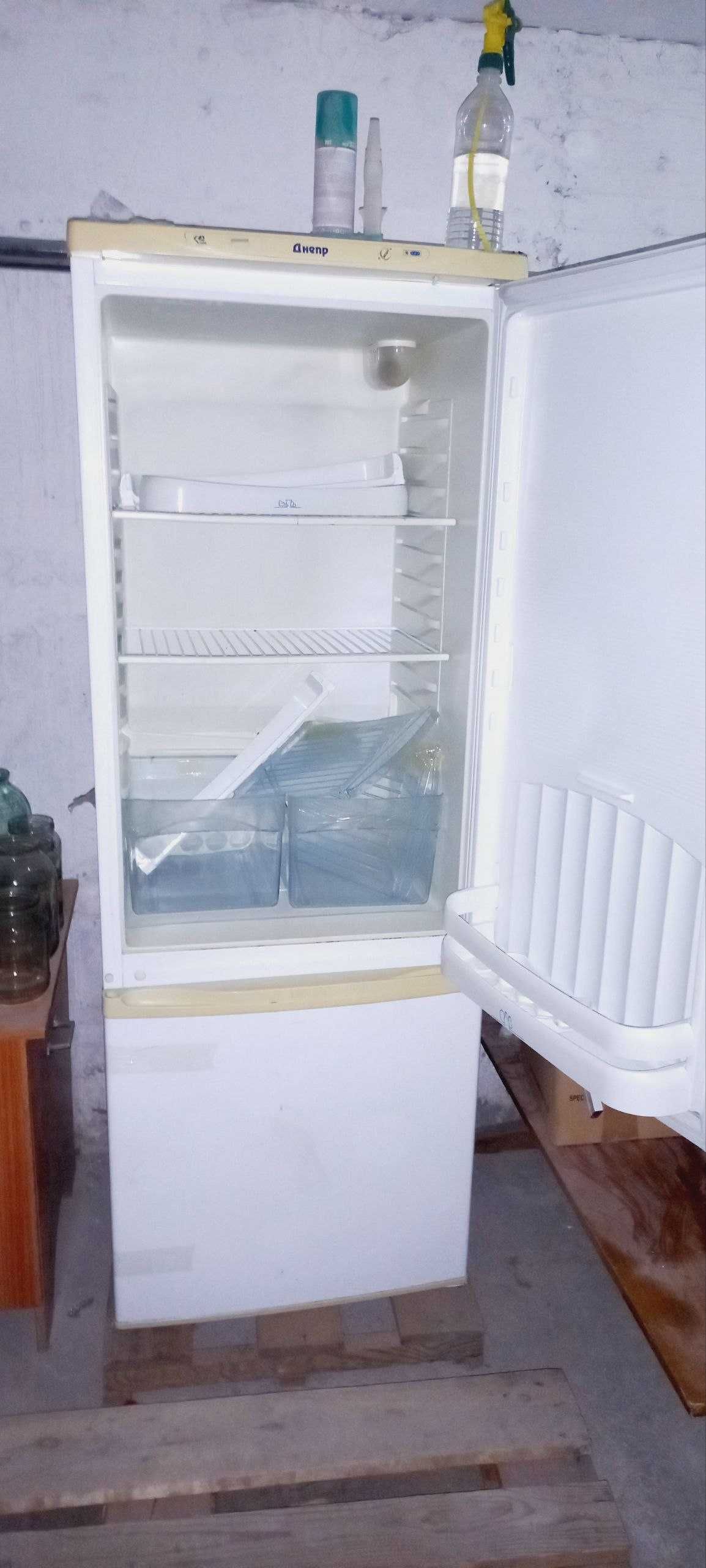 Машинка 8569 и халадилник