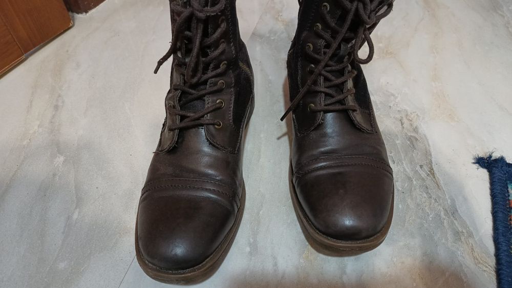 Ghete/bocanci barbati Guess 41