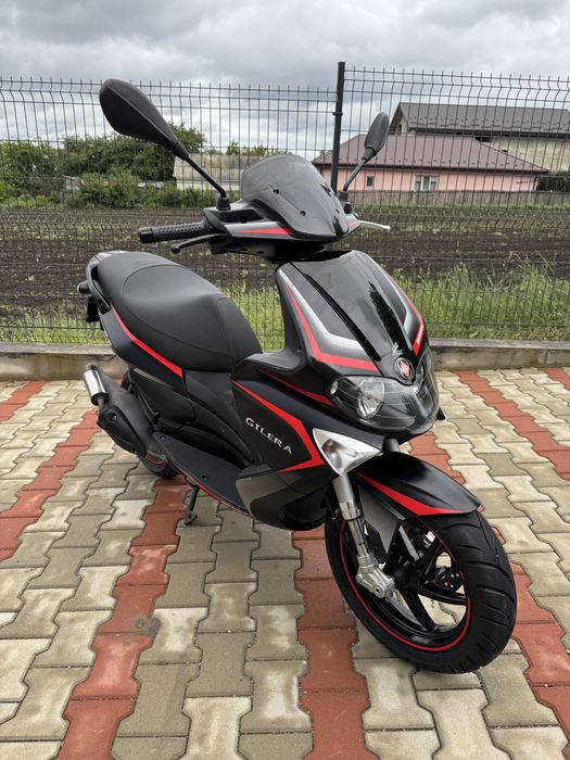 Vand scuter Gilera runner SP 50 CU ACTE!