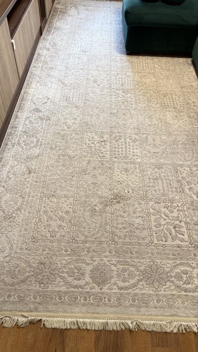 Срочно продам шелковый ковер