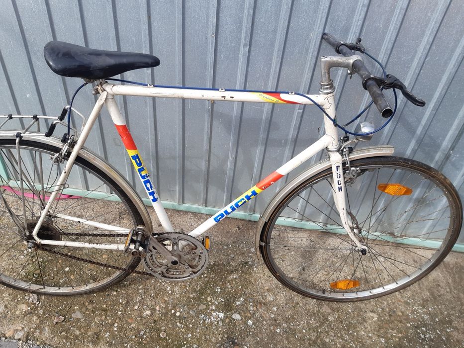 Bicicleta  veche puch.