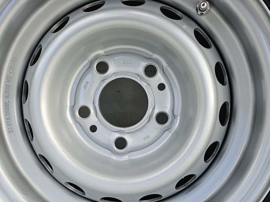 Roata 185/70 R13C, 106N, Anvelopa Security pe Janta 6Jx13