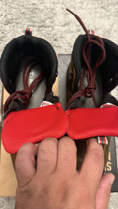 Bocanci sixton cu bombeu