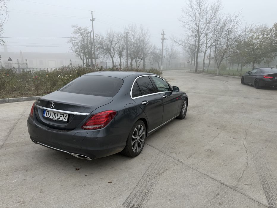 Mercedes-Benz C 350e Plug-in Hybrid – 279 CP – Full Option