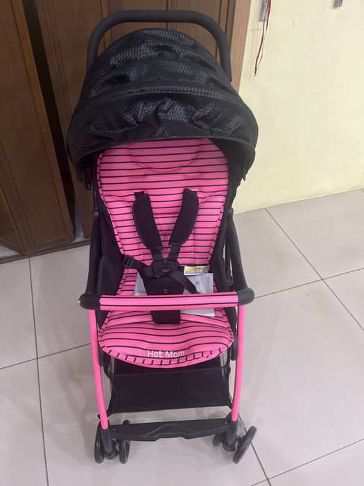 Продам коляску новую