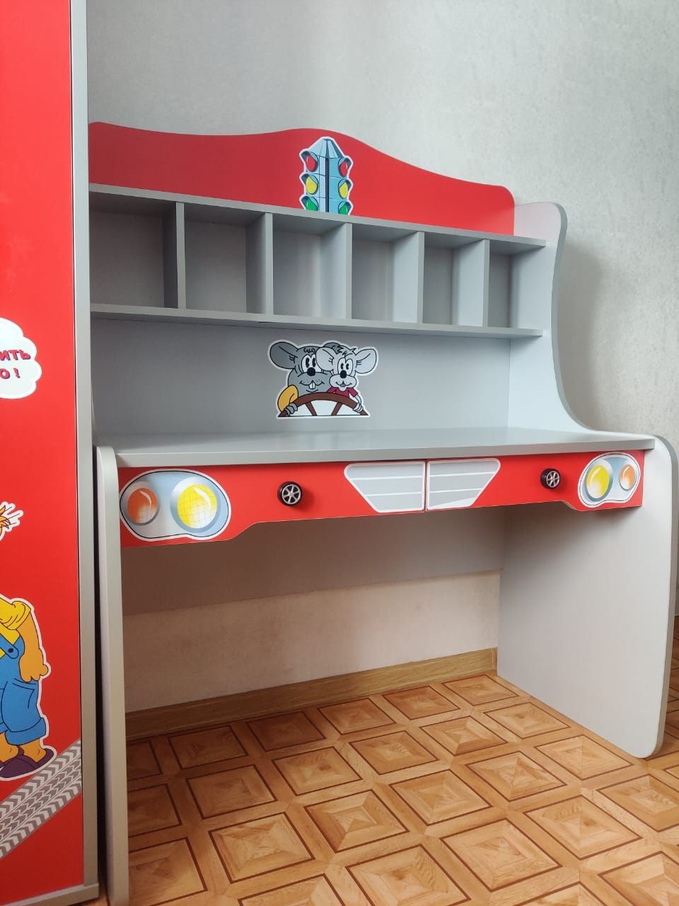 Детский комплект мебели Gerbor