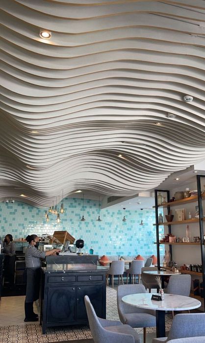 ВОЛНИСТЫЙ ПОТОЛОК | Декор | Волна реечный | Volna reyechniy