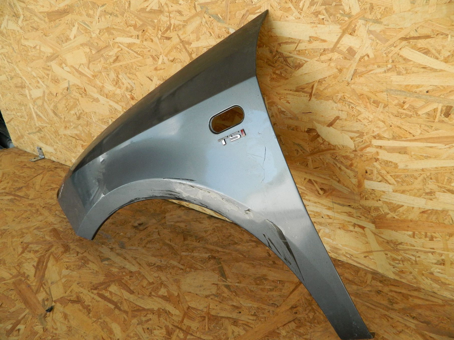 Aripa stanga fata, Seat Ibiza, 2008, 2009, 2010, 2011, 2012, 2013, 2014, 2015, 2016, 5J0821165.