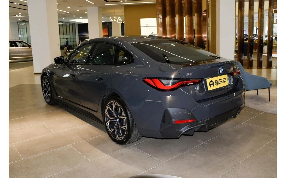 BMW I4 year 2025