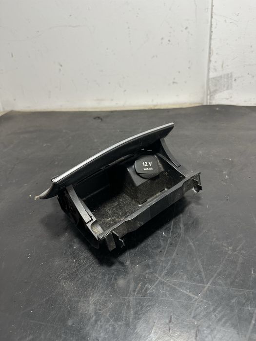 Scrumiera Mercedes C-Class W203 A2036805250 | A2036804750