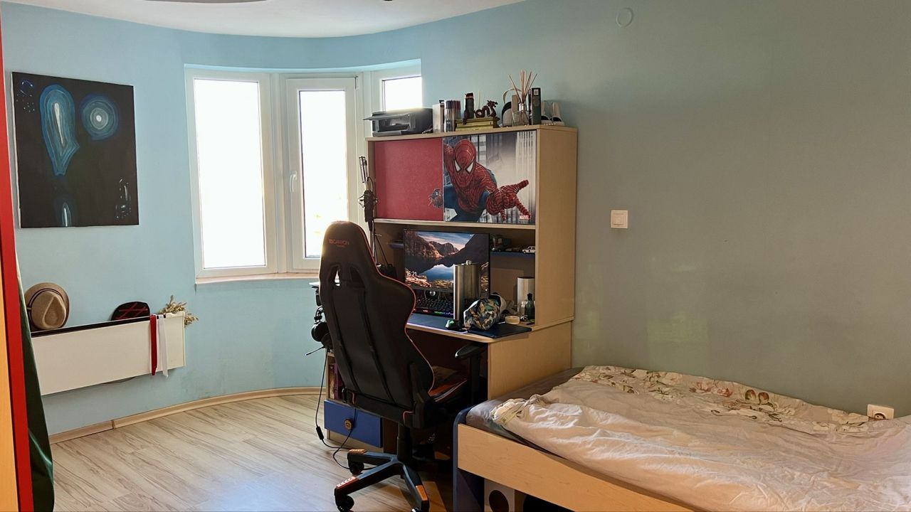 Продава се Четиристаен апартамент в София, Люлин 9 - 137 кв.м за 1752 €/кв.м - Снимка #12