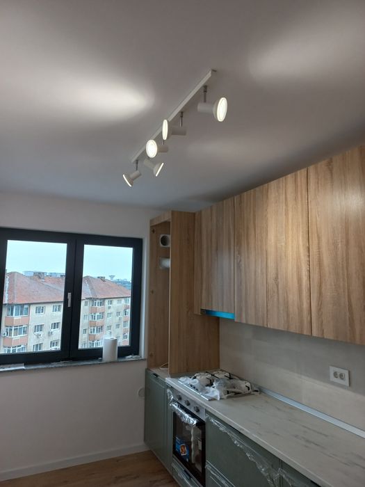 Electrician Montaj corpuri de iluminat -Bucuresti/Ilfov