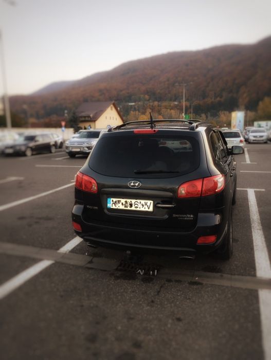 Hyundai Grad Santa Fe