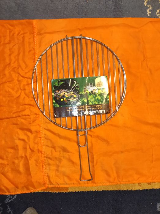 Vand  Ieftin  5 seturi  lame pentru  Tilincă  si un Grătar  fripturi .