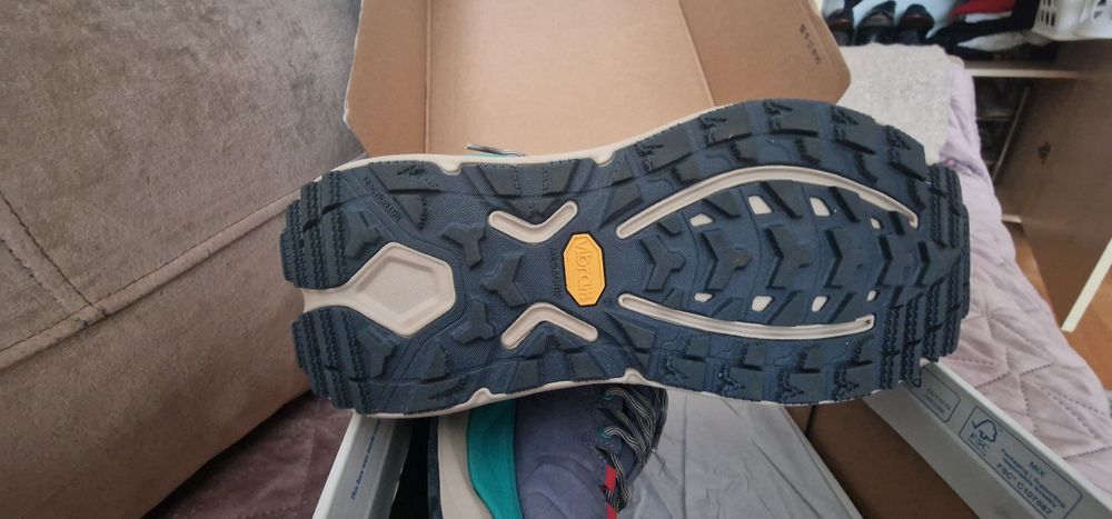 Pantofi sport Hoka pentru 3 anotimpuri