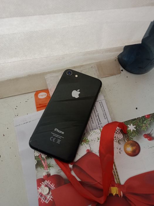 Iphone 8 128GB продам