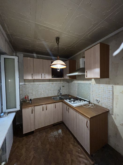 Кухонный мебель Люстра Газ плита