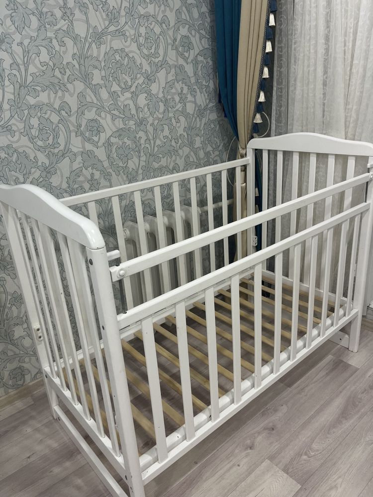 Продам детскую кровать
