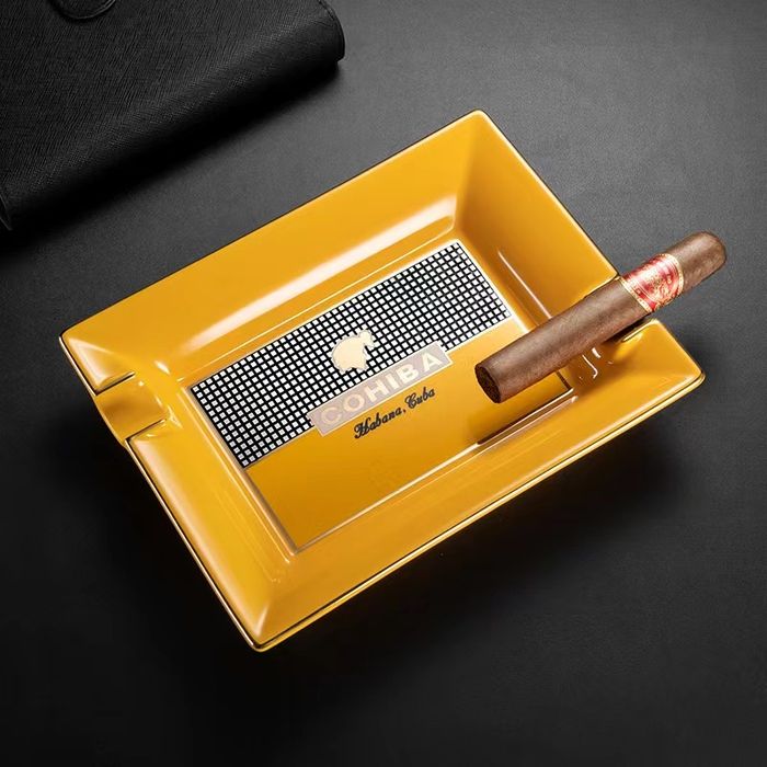 Керамичен пепелник Cohiba
