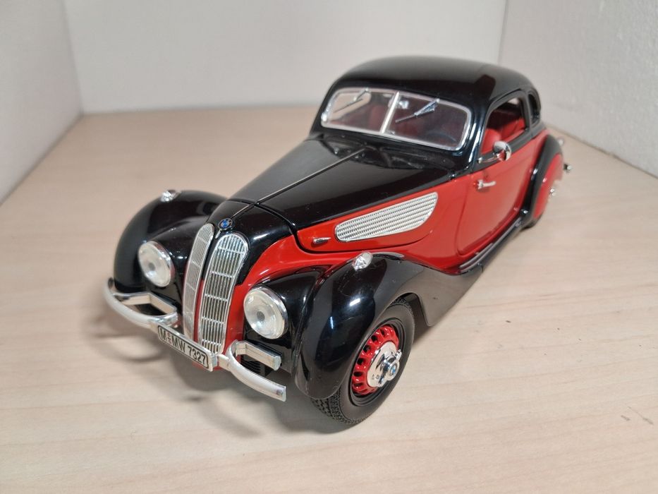 BMW 327 guiloy 1:18