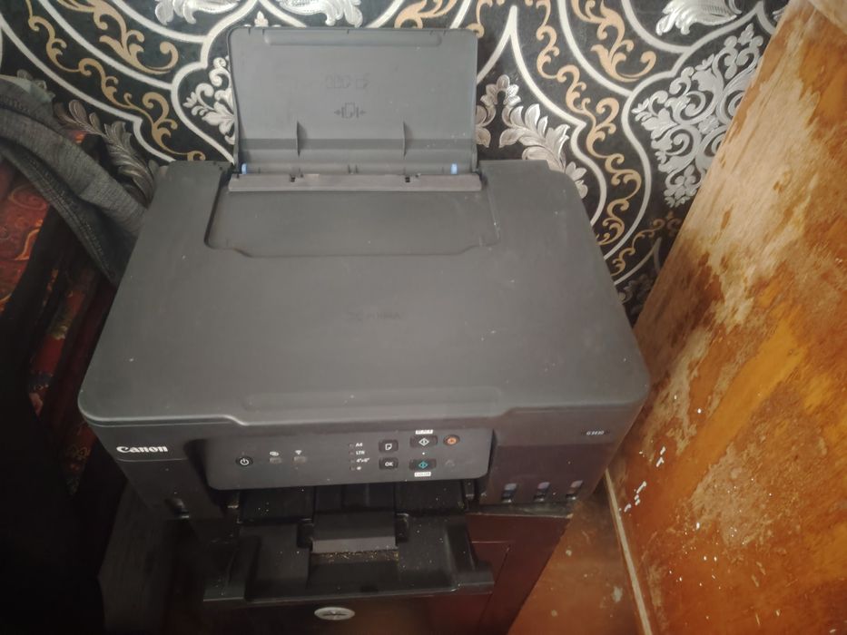 Printer Canon sotiladi holati yaxshi Yangiday turibti hech kim