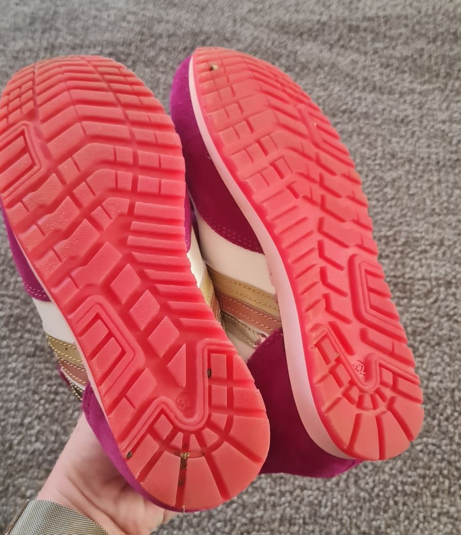 Adidași piele baby avus nr 32