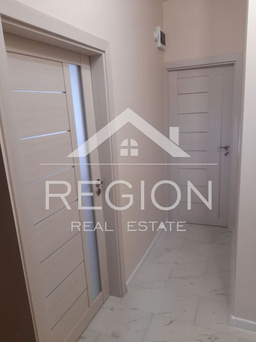 Дава се под наем Двустаен апартамент в Варна, Възраждане 1 - 50 кв.м за 408 € - Снимка #2