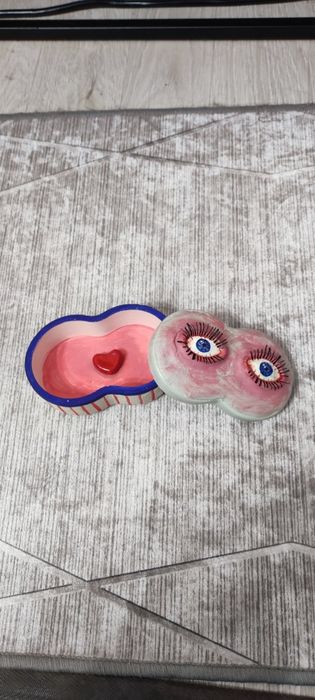 Шкатулка глаза с ресничками