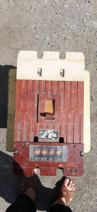 Выключатель автоматический (автомат) А37-94 С УЗ. 400А.380В