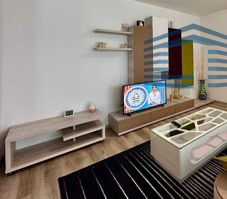 Corpuri de mobilier in stare foarte buna!!!