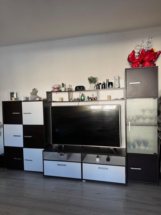 Mobila living in conditii bune