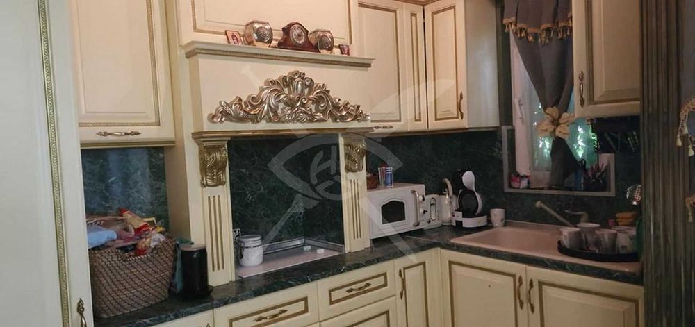 Продава се Четиристаен апартамент в Варна, Център - 150 кв.м за 2367 €/кв.м - Снимка #5