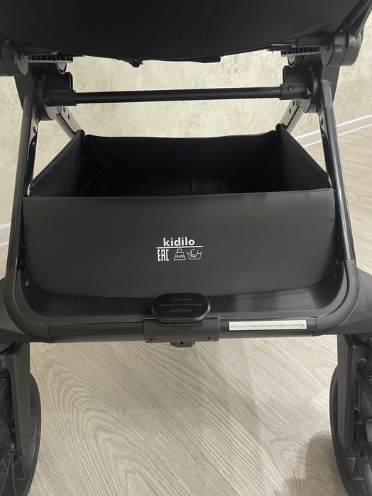 Коляска Kidilo в идеальном состоянии