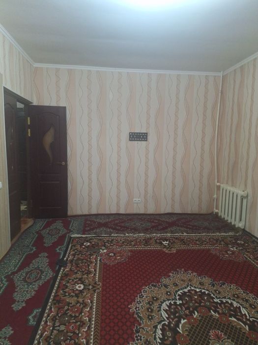 Квартира ижорага берилади 1 этаж 2хоналик мелодия бекати