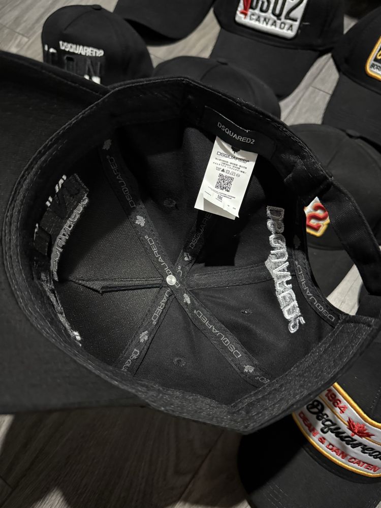 Sapca Dsquared2 Noi. Boxeri