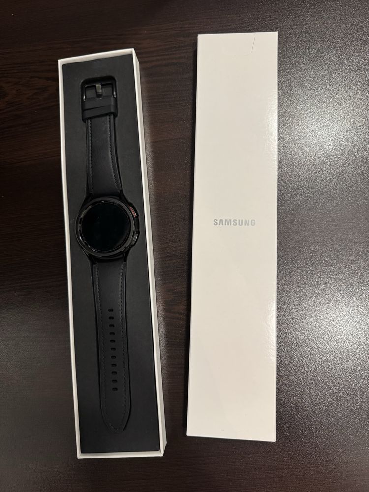 Samsung Galaxy Watch 6 Classic 43mm Bluetooth