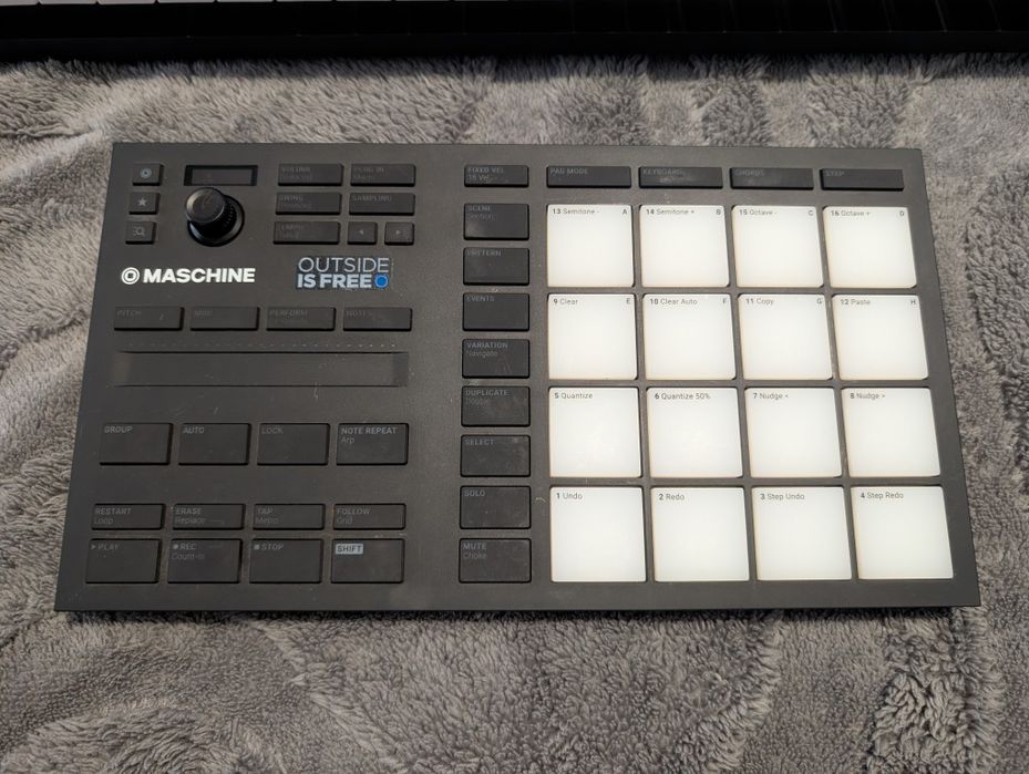 KIT Komplete Kontrol A49 MIKRO MK3