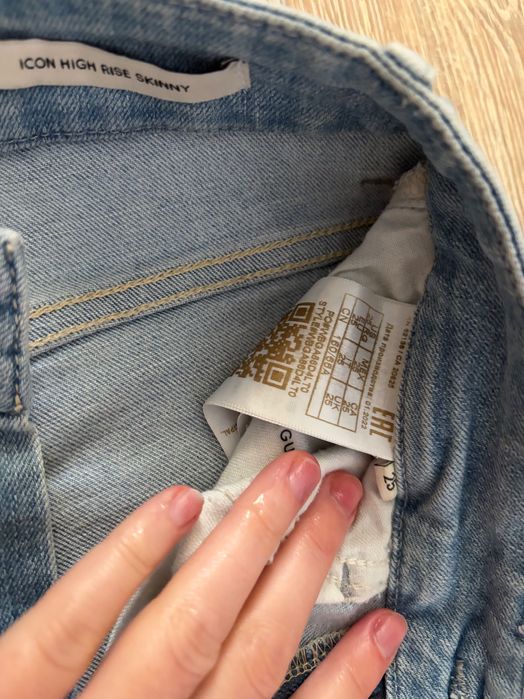 Дънки Guess размер 25