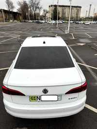 Супер цена! Volkswagen E Bora EV full PRO 2020 (белый салон)