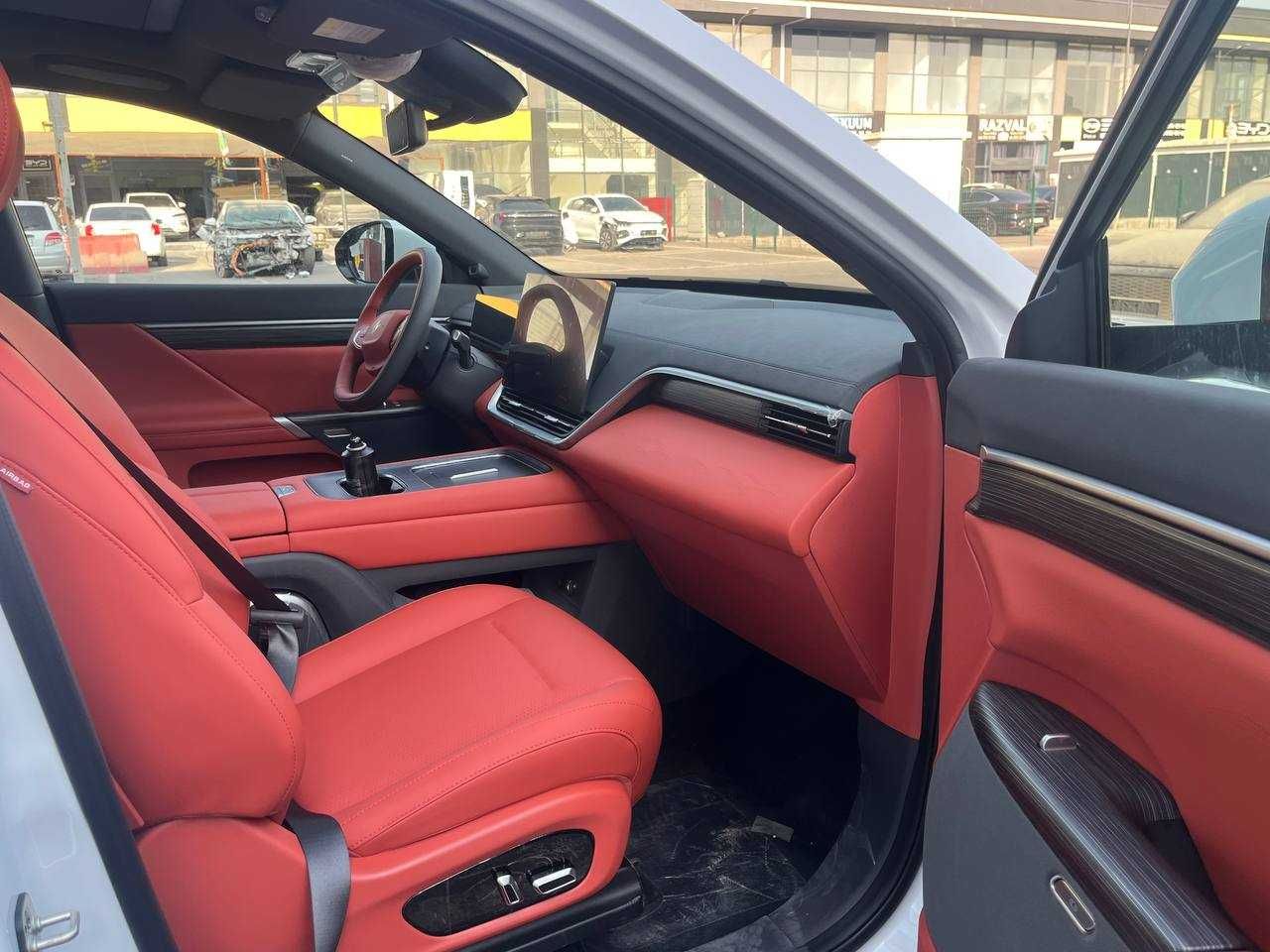 DongFeng 008 ultra
