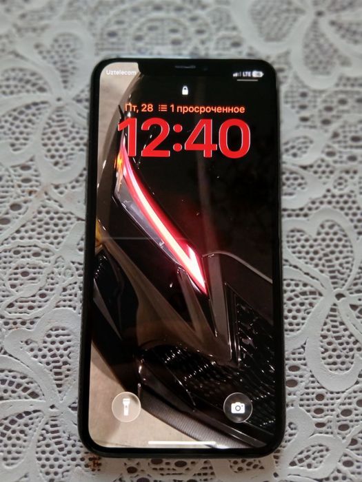 iPhone 11 pro 99%acum