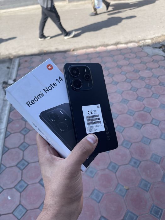 Redmi note 14 8+4/256gb ideyal yengide