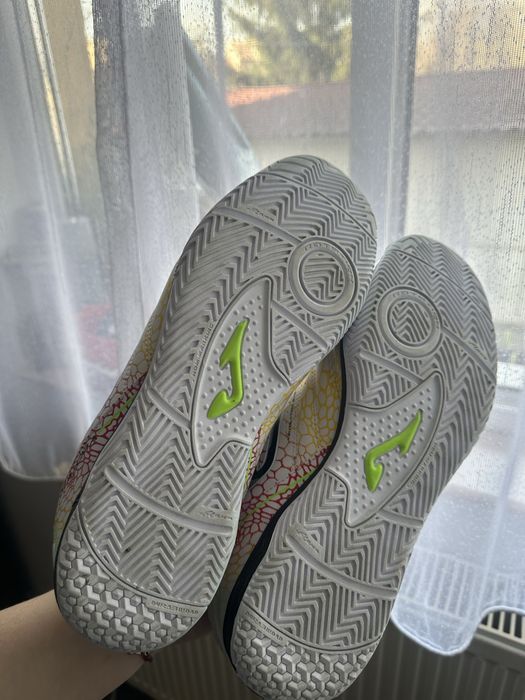 Adidasi fotbal barbati