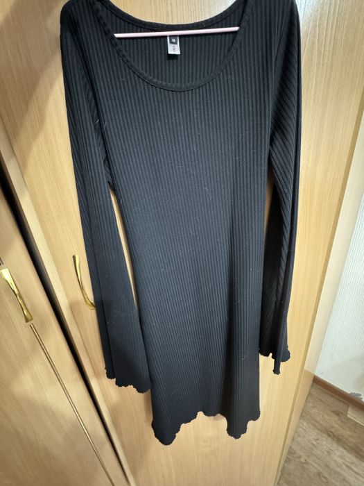 Продам платье на завязках