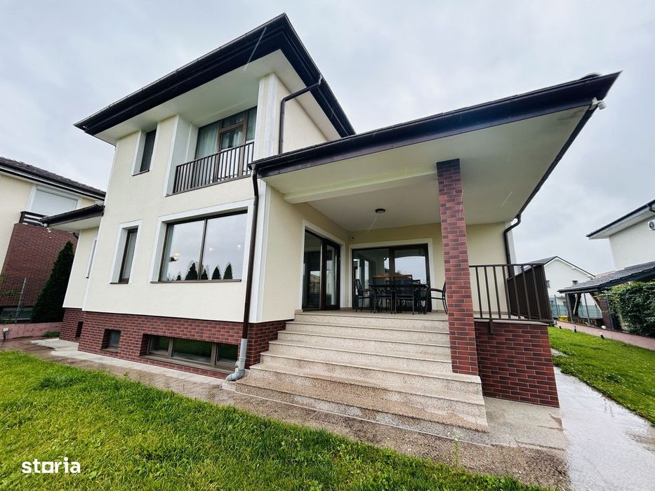 Casa individuala 8 camere - Finisaje premium - Selimbar