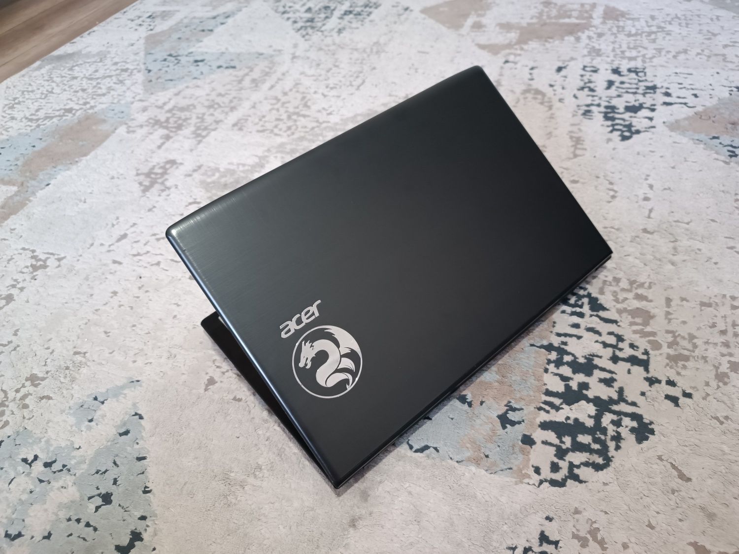 Мощный core i7 -7 с SSD ноутбук Acer