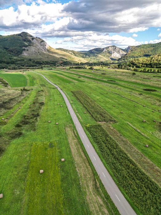 Teren extravilan in satul Izvoarele Jud Alba 2600mp