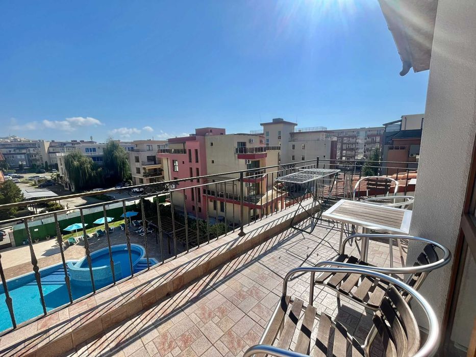 Предлагаме под наем уютен и просторен тристаен апартамент в Равда!